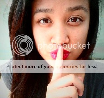  photo lipssmall2_zpsed46bade.jpg